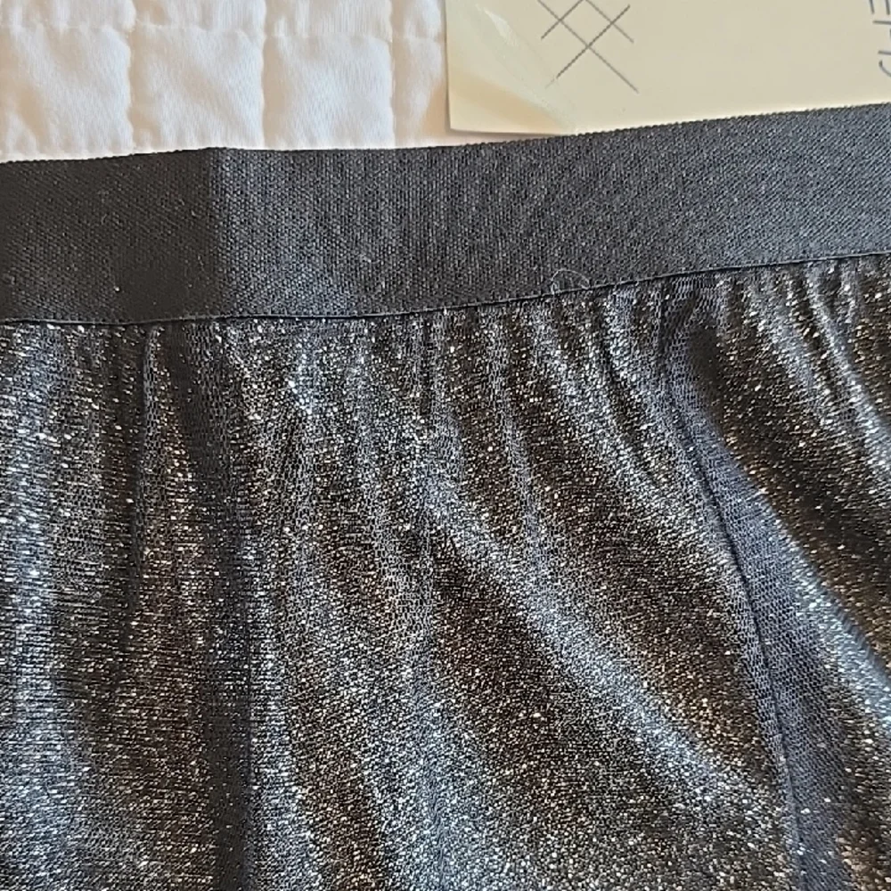 She + Sky Black Sparkle Midi Skirt - Picture 8 of 8
